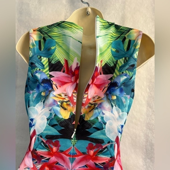 Karen Millen tropical print sleeveless scuba skater dress multi NWT Sz-4 T1 - Picture 5 of 15